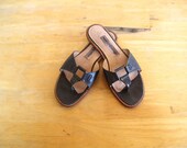vintage MANOLO BLAHNIK NaVy BLuE LEaTHeR sandals 36 / 6