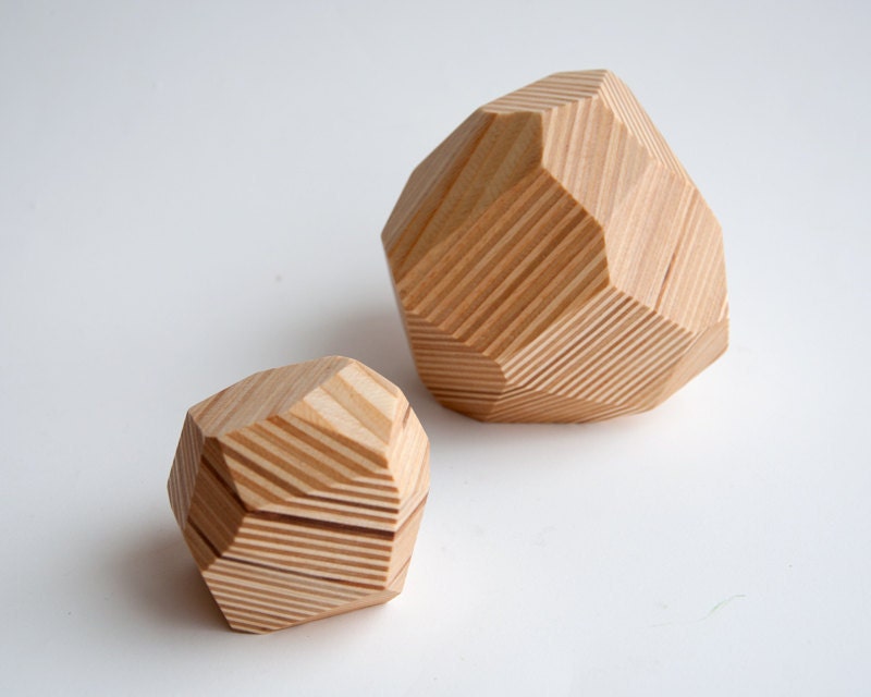 Wooden Gems - On the Rocks tabletop sculpture - Set of 2 (1 Medium, 1 Small)