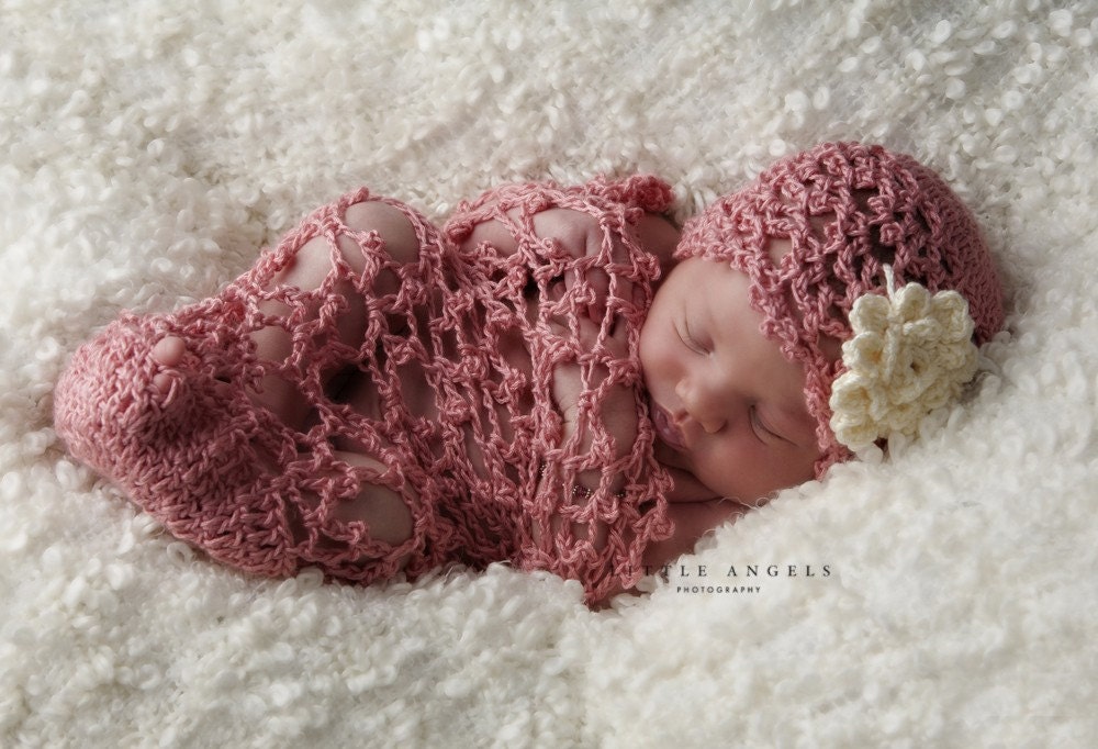 Strawberry Shortcake Newborn Cloche and Cocoon Crochet Pattern -- Photography Prop (509)