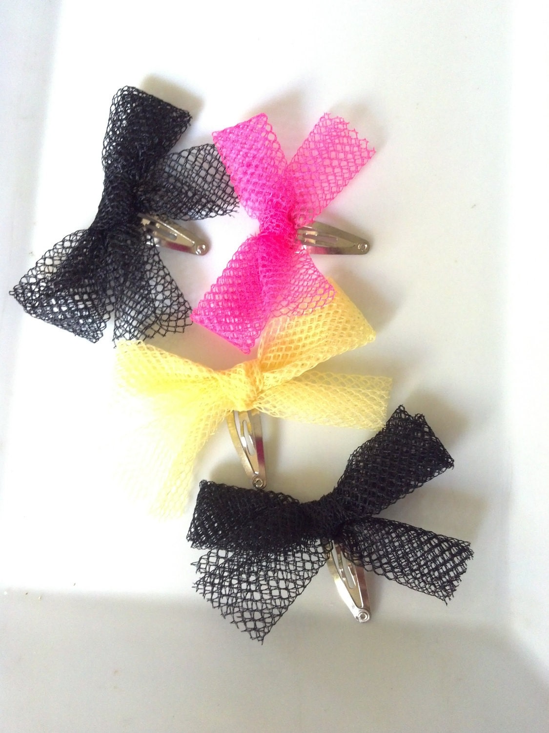 Mini Mesh Bows Set of 4
