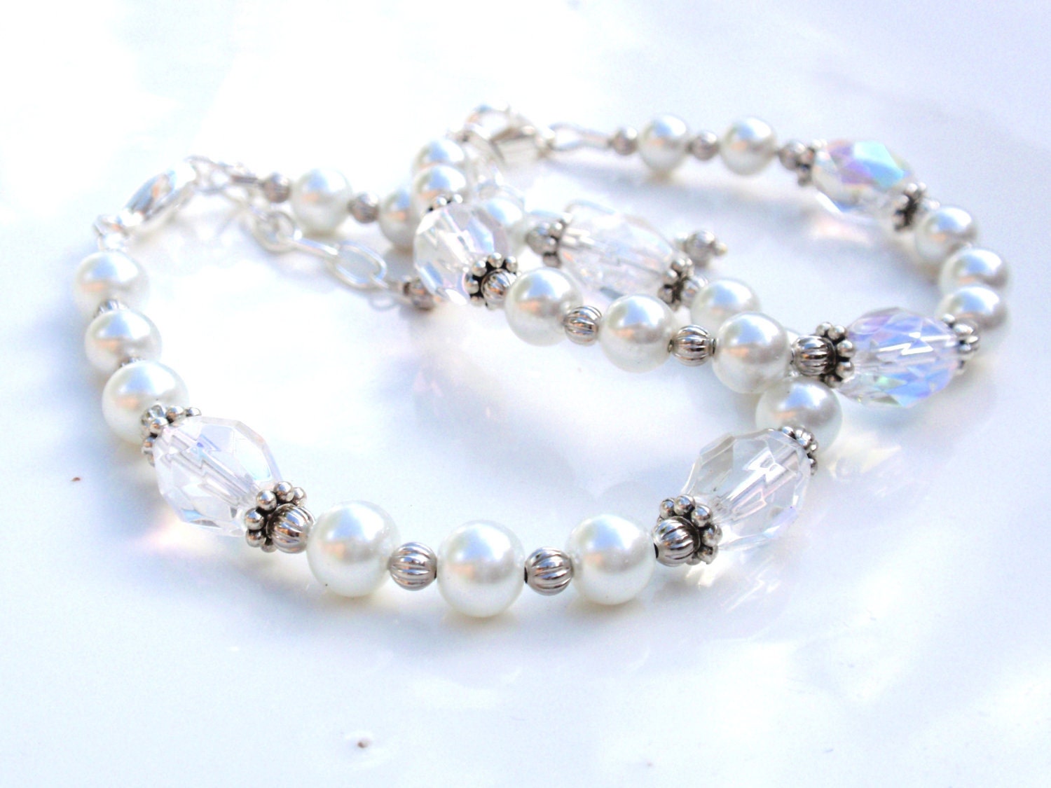 June Birthstone Mother Daughter Bracelets Clear Glass White Pearl Bridal Girls Mother Daughter Set Easter Mother's Day