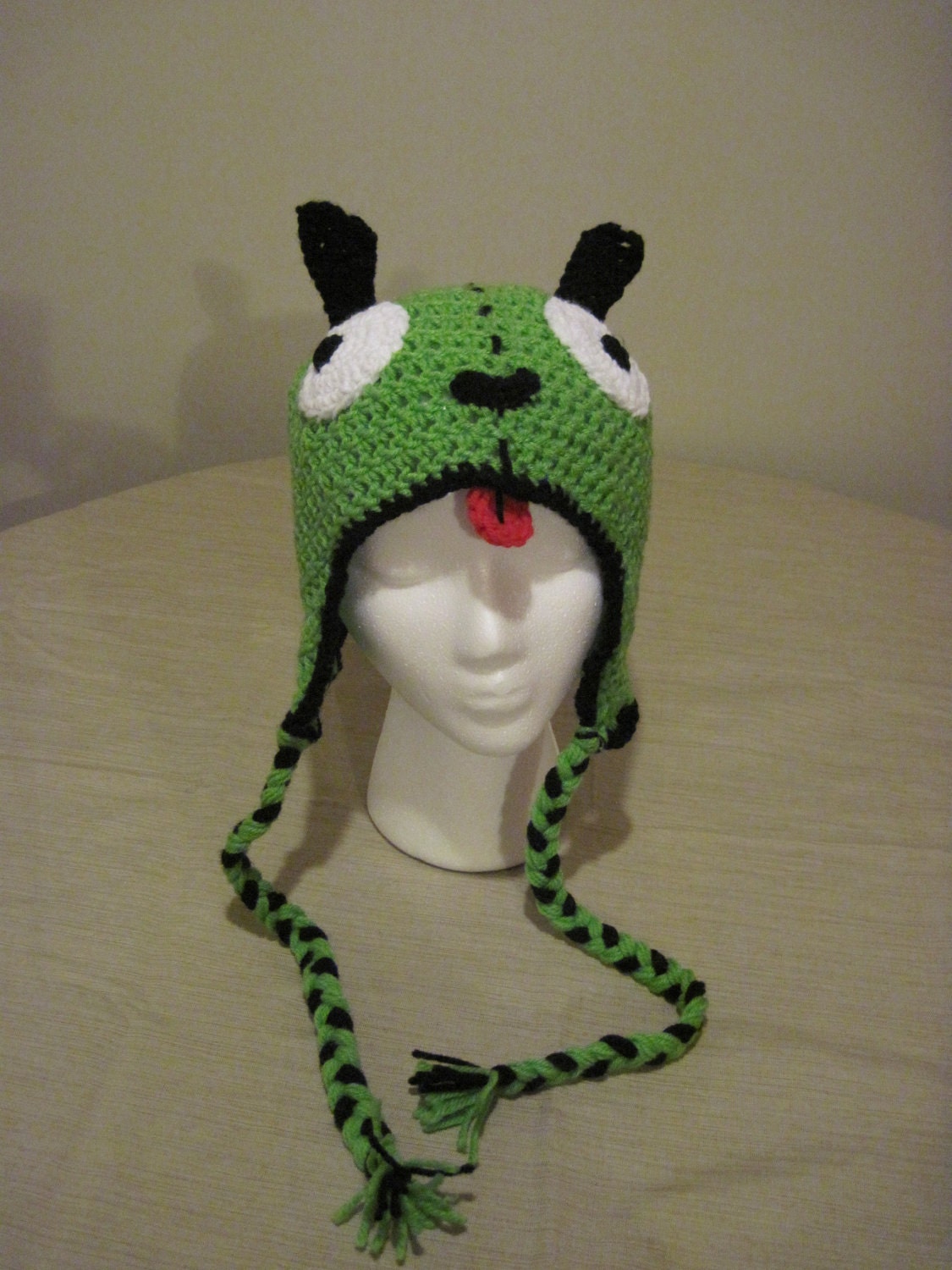 gir crochet hat