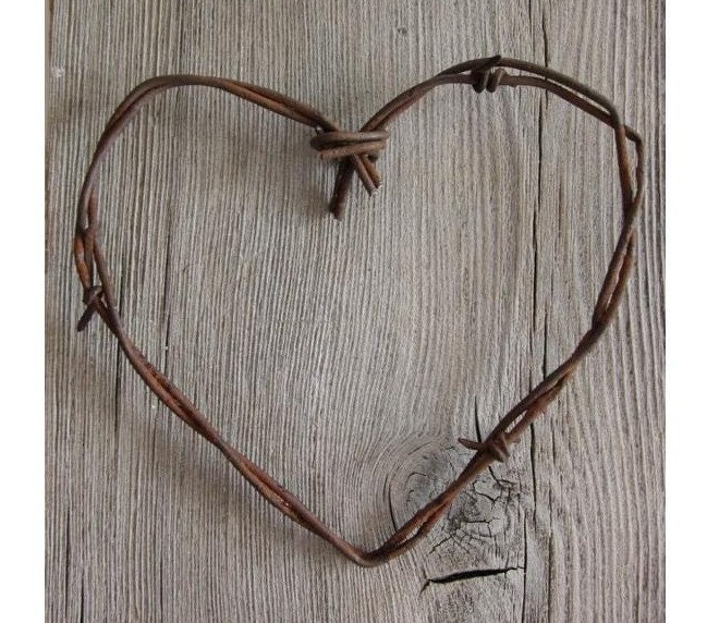 Old Barbed Wire Heart -Simple Old Rustic Heart- Rustic wedding favors shabby chic wedding gifts diy wedding decor rusty metal heart