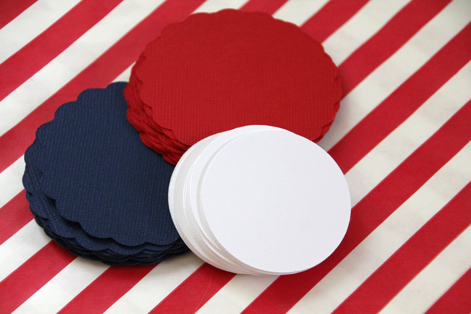 25 Die Cut Scallop Circle DIY Cupcake Toppers (2.5 inches) in Red, White, and Blue Cardstock - Memorial Day, 4th of July, Patriotic, etc.