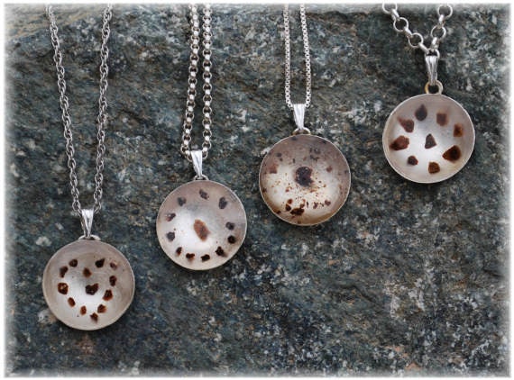 Custom Preserved Placenta Pendant Keepsake - Freestyle Powder