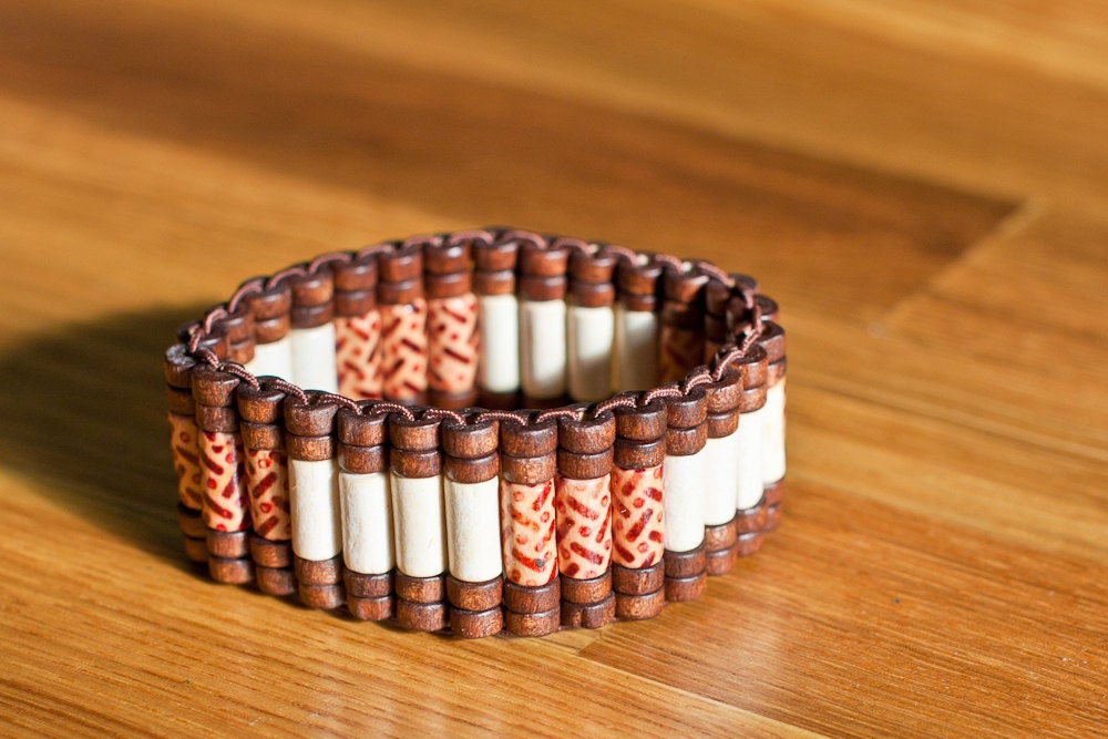 Slinky Bracelet Wood Beads