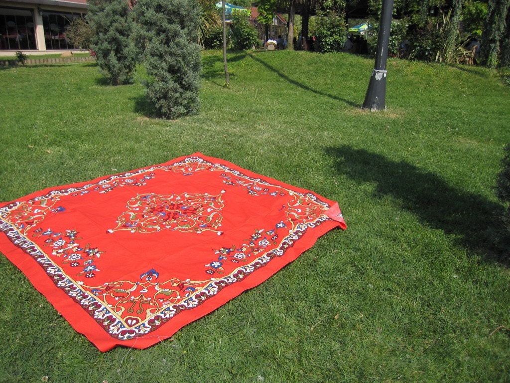 Coral red square Tablecloth daisy floral tile print Ottoman Picnic Park Beach Yard Camp Yoga cloth Turkish traditional Hand woven