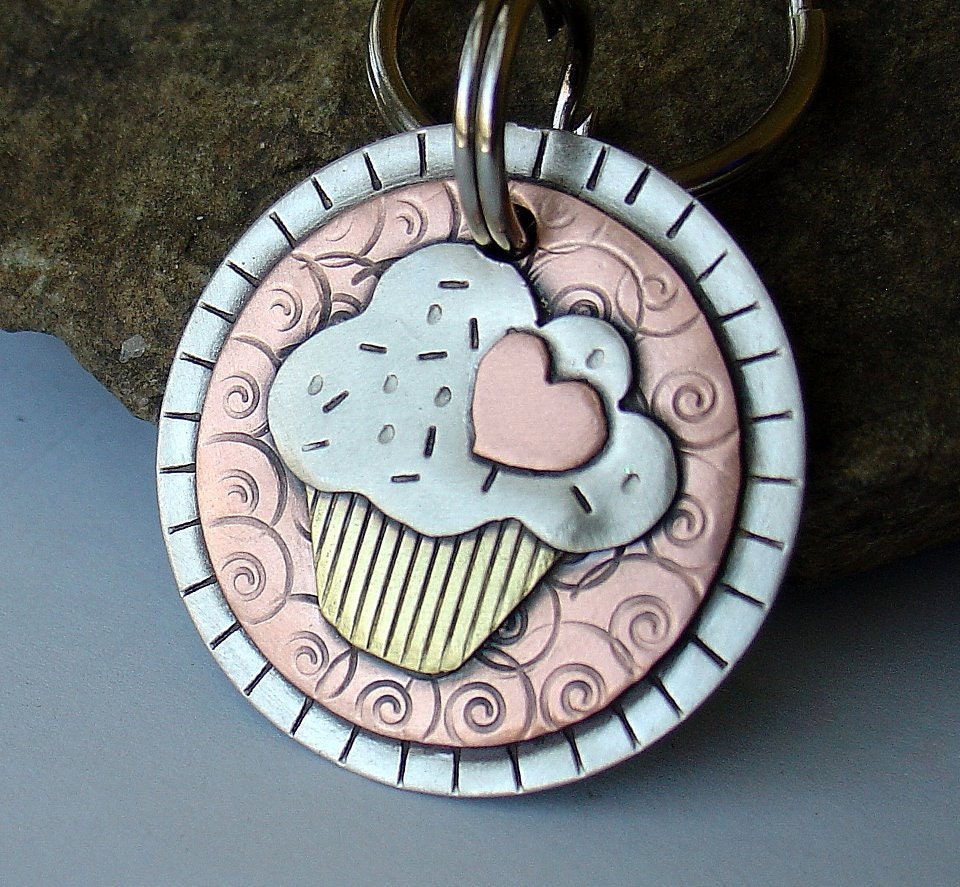 XL Custom pet ID tag or key fob- personalized mixed metal Cupcake tag