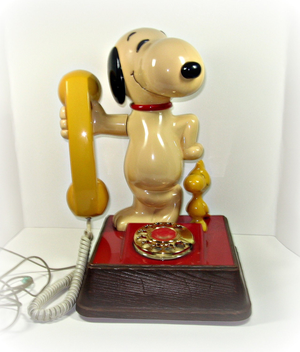 Rotary telephone, snoopy and woodstock