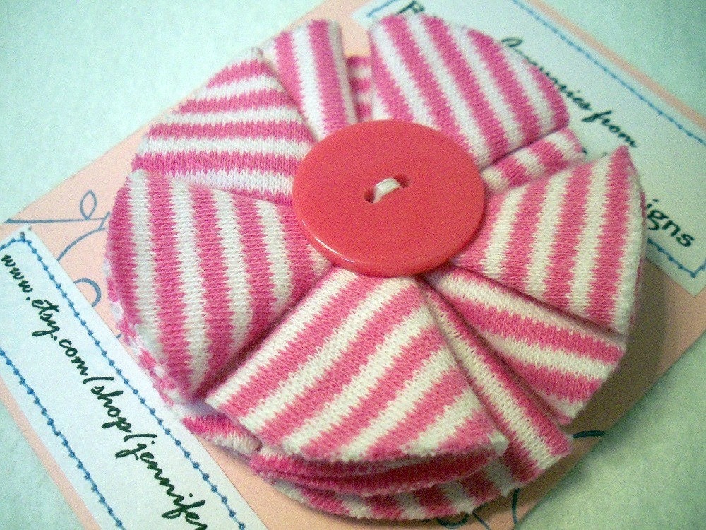 Pink Pinwheel Flower Brooch