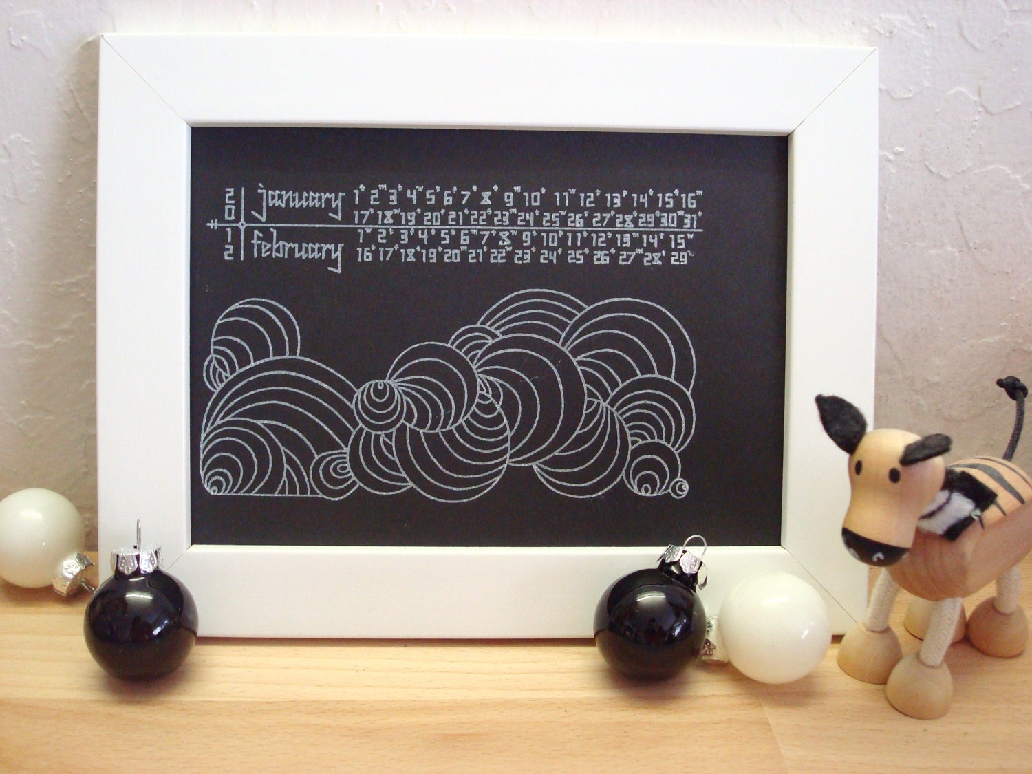 2012 CALENDAR BLACK & WHITE