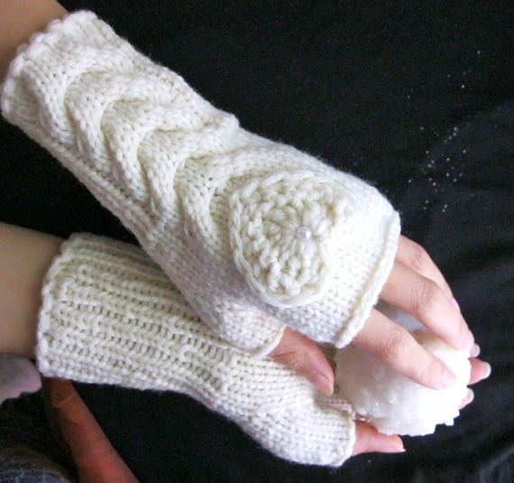IN LOVE... again... off White/ Ivory Fingerless Gloves, Wool Women Mittens,  Arm Warmers with  crochet hearts, Hand Knitted, eco friendly
