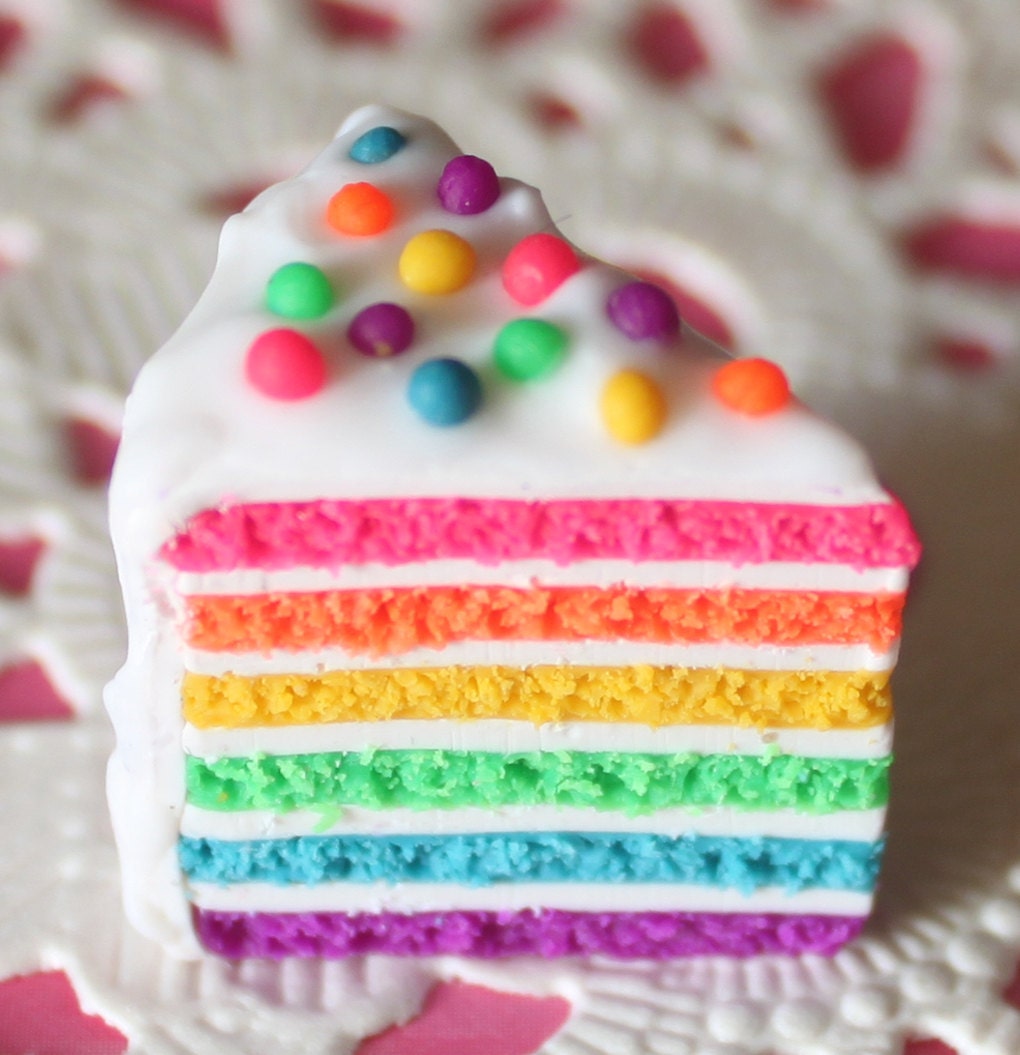Rainbow Cake Necklace - Super cute :D (silver plated ballchain)