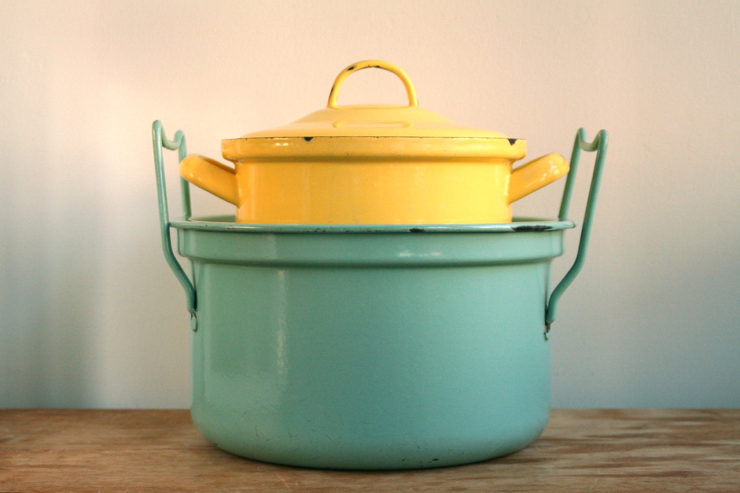 Vintage French Lemon Enamel Cooking Pot - Shabby Chic