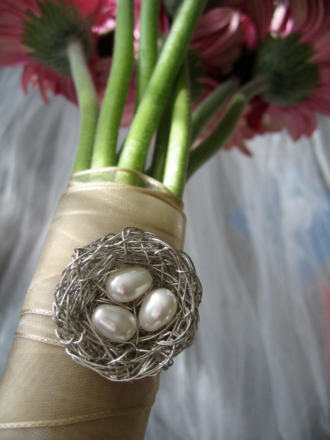 Bridal Bouquet Jewelry for wedding -  white pearls, Feather your nest - wedding gift, nature or  bird themed wedding