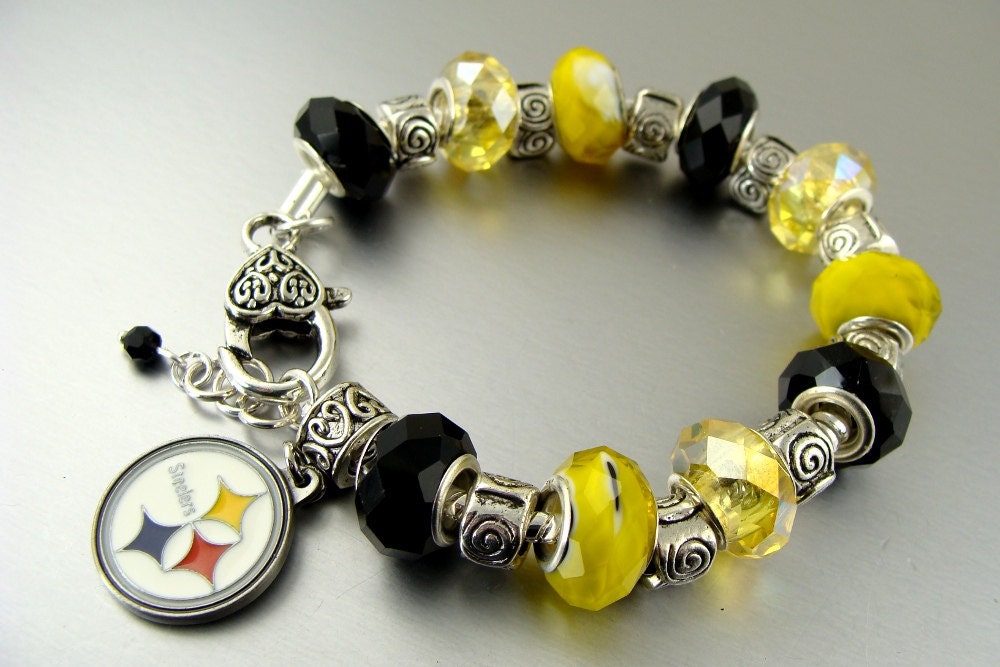 Pittsburg Steelers Licensed Logo European Charm glass bead Bracelets