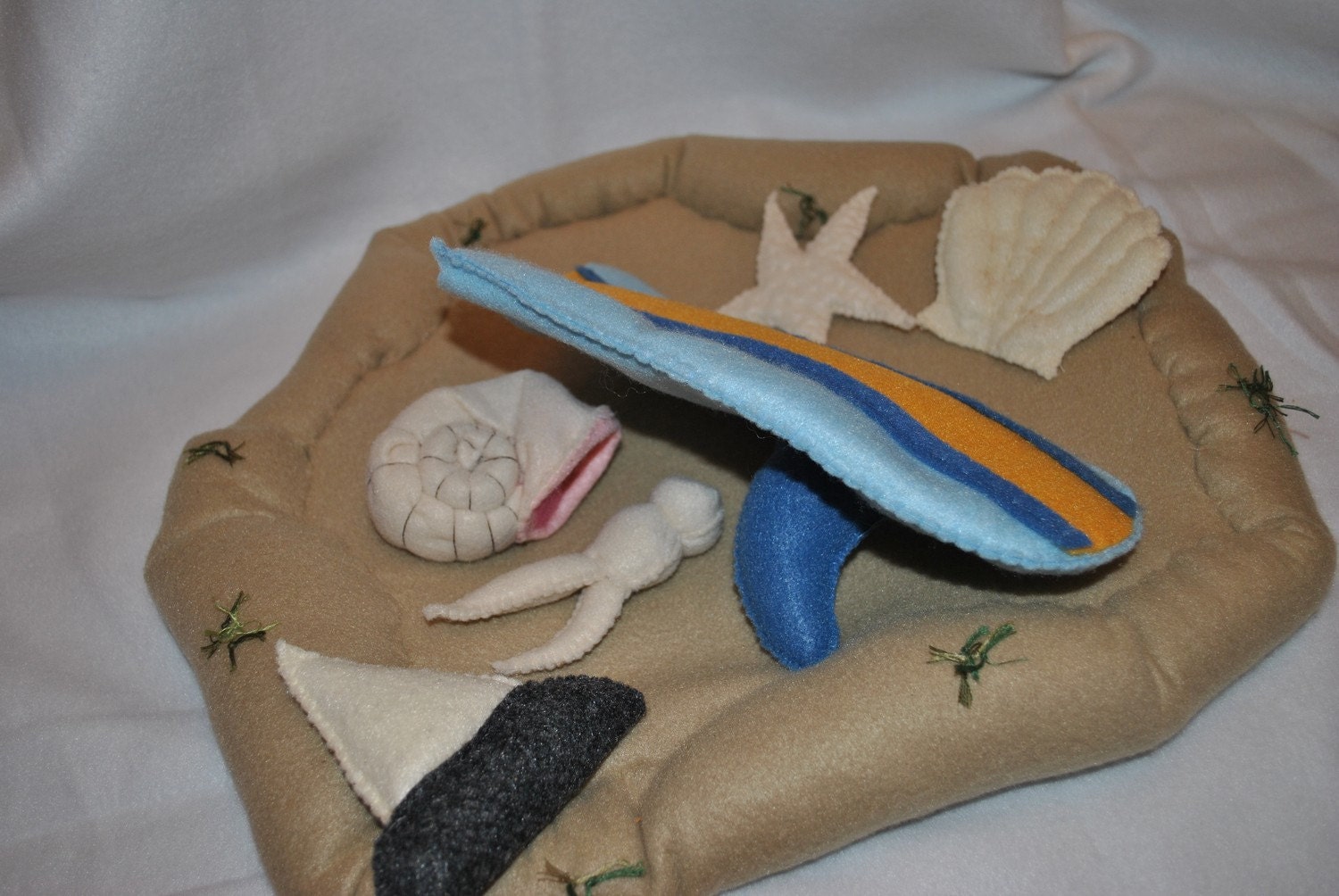 Kids Felt  Beach Campfire with Driftwood and Felt Seashells (Made when ordered)