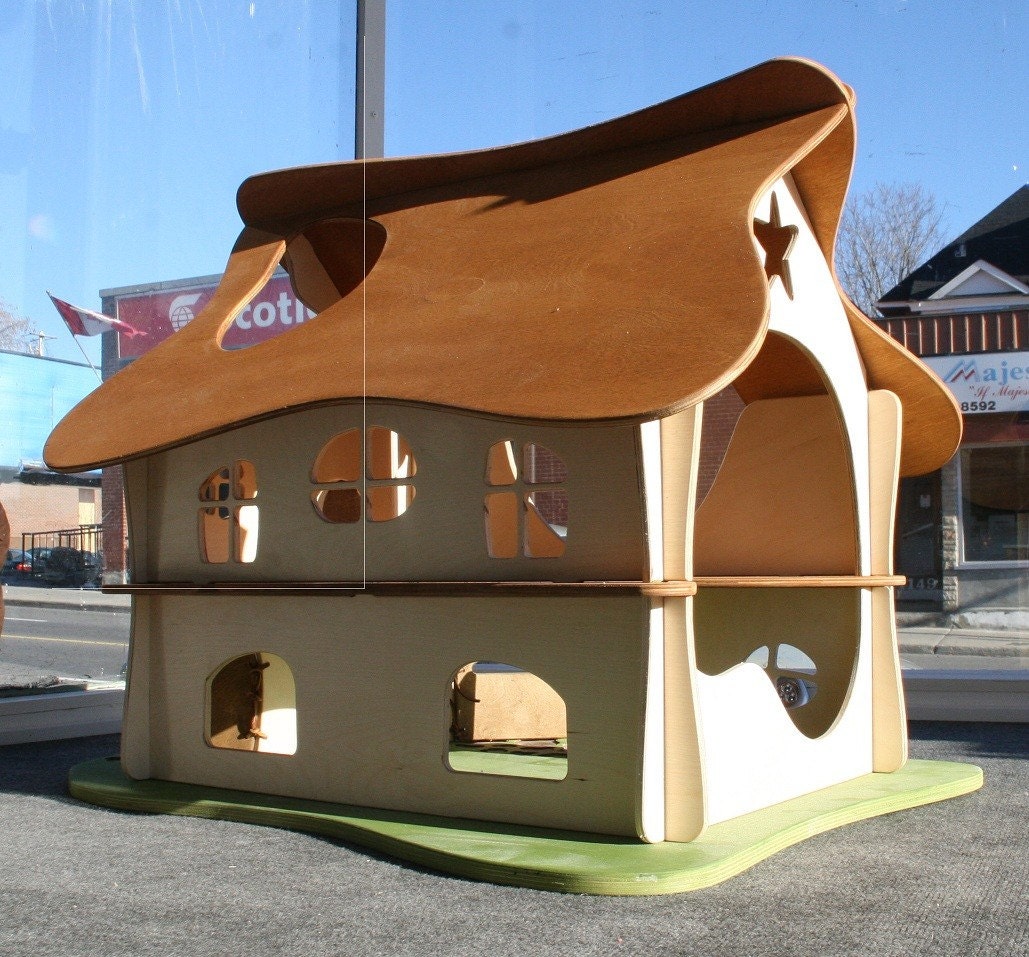 Large Waldorf Doll House (without base)
