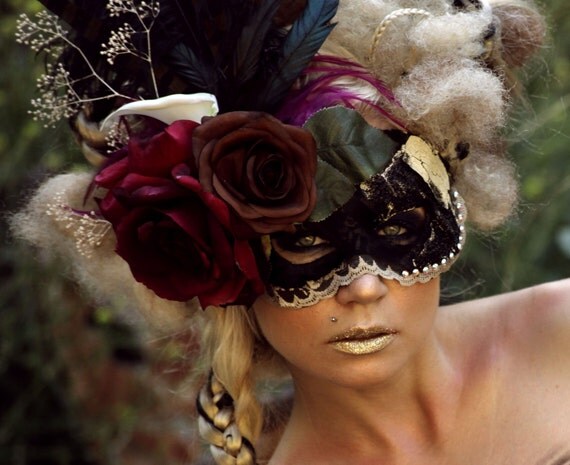 Handmade Masquerade Mask: "Darya"