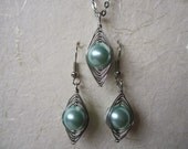 Light Blue Pearl Peas in a Pod Earrings and Necklace Set