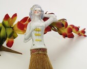 Whisk Broom Half Doll Antique Clothes Brush / Art Deco / Vanity Accessories / White / Yellow