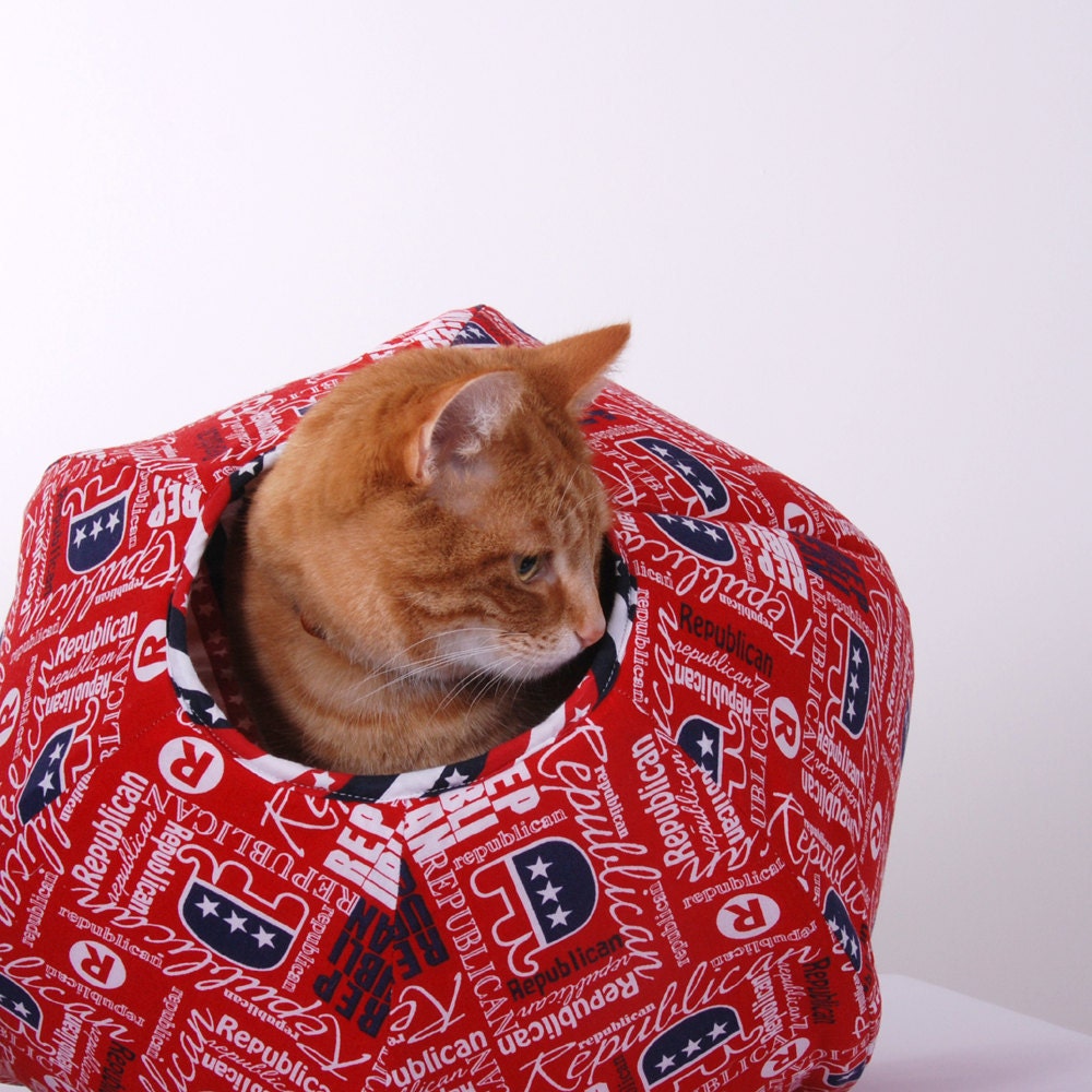 Republican Cat Ball a Feline Voting Booth Contraption for your July 4th Kitty