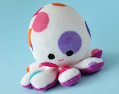 PIKA - cute squishy octopus with colorful dots