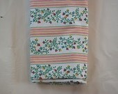 Fabric CHUNK, Summer Foral Prints, Vintage Fabric, Retro Preshrunk Fabric, House and Home Fabric and Draperies, Sewing Fabrics