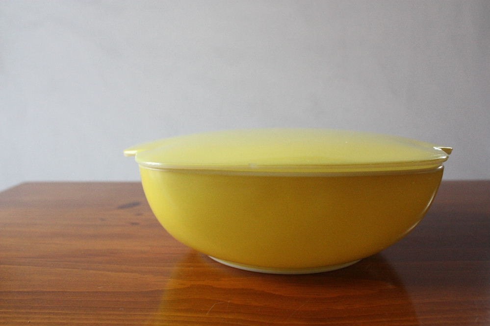 Sunny Vintage Yellow Pyrex Covered Dish
