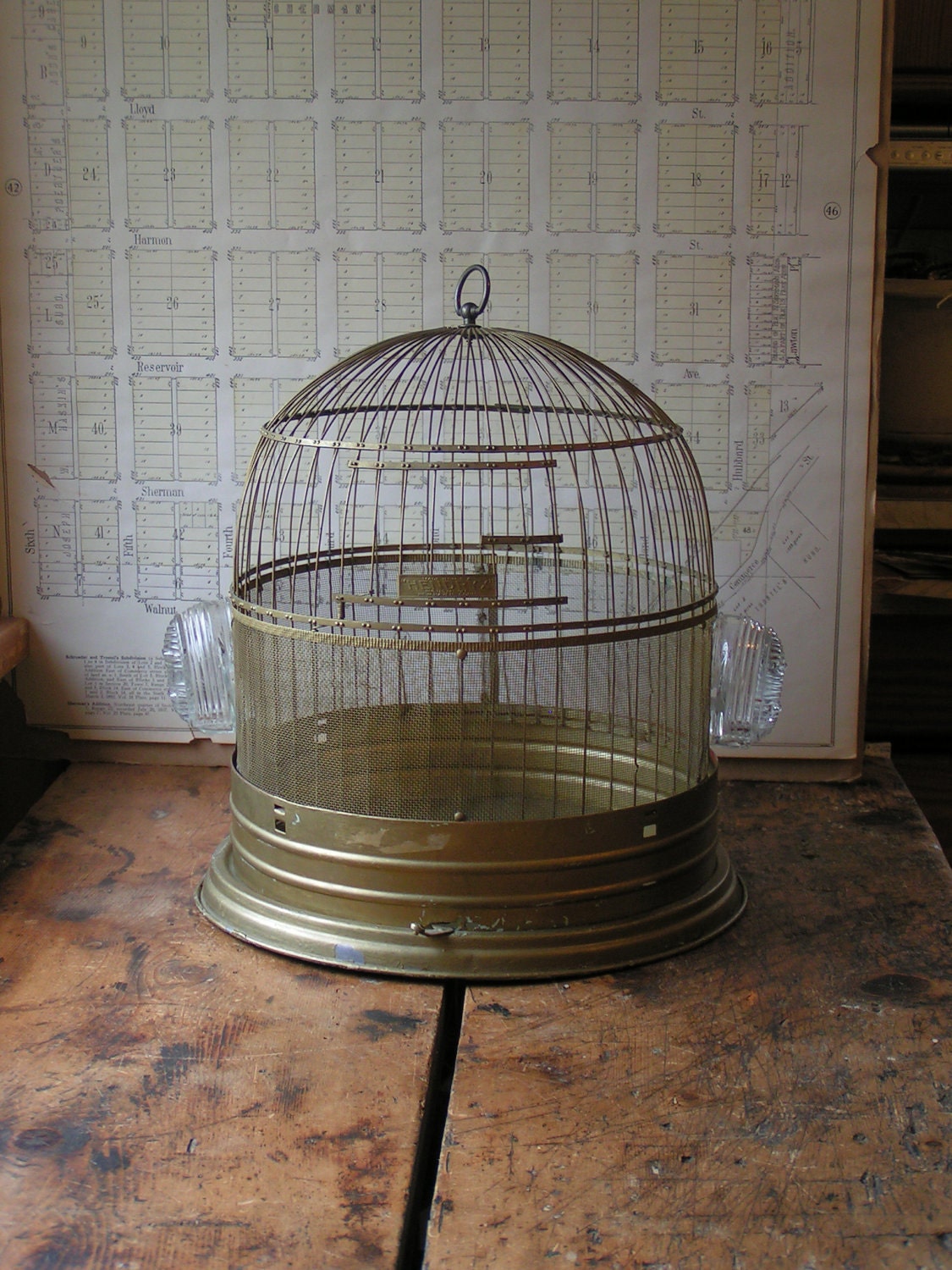 Vintage Round Brass Hendryx Birdcage with clear glass feeders
