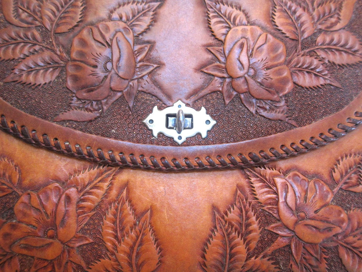 Vintage original hippie boho 1960s hand tooled tan leather bag