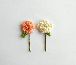 Set of 2 Hair pins spring summer flower and leaf off white  peach salmon crochet  eco fashion
