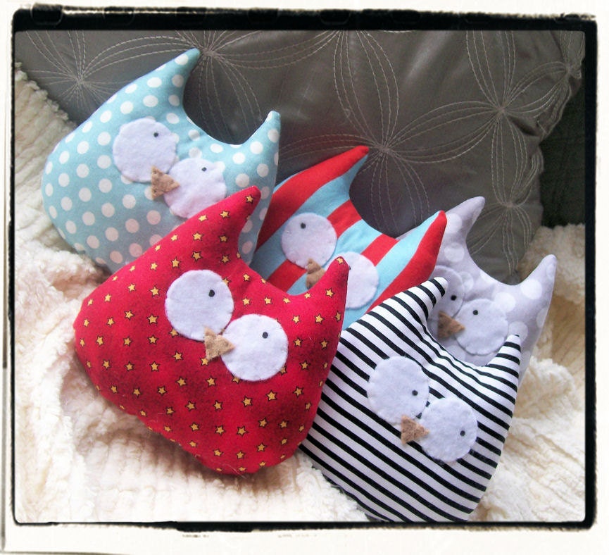 Owl Ornament Plushies - Big Top Circus Party Favor Set of 5 Blue Red