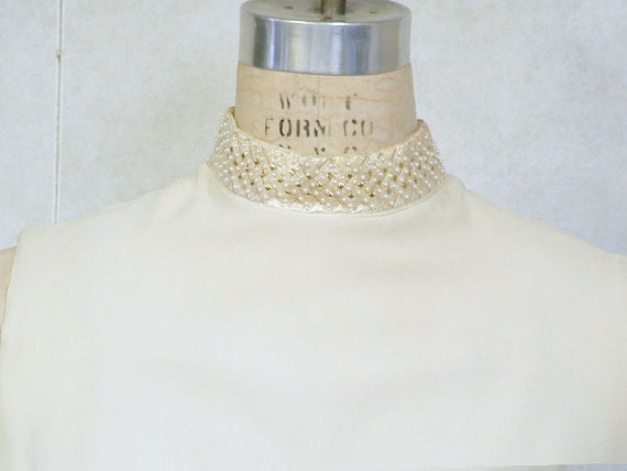 Vintage sheath dress 1960s cream gold jewel trim New Years elegance - VintageCostumes