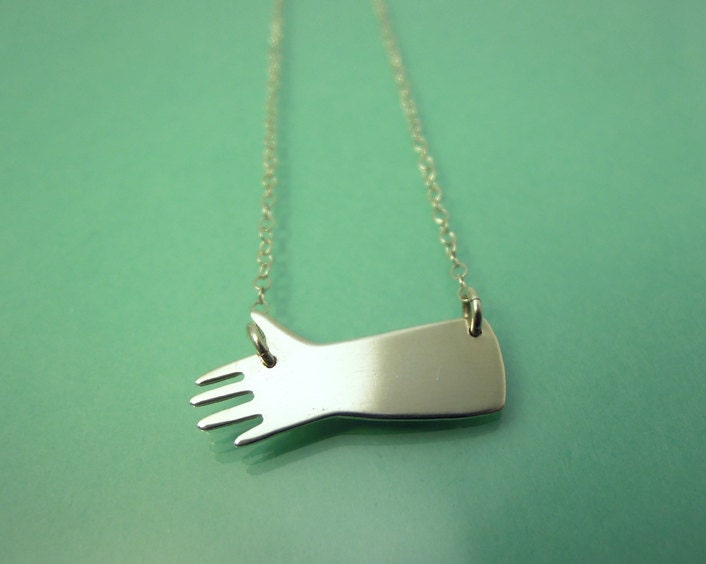 Little Hand silver necklace