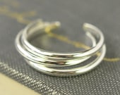 Silver Toe Ring Three Stack, Solid Argentium Sterling Silver, Simple, Casual, Everyday, Summertime Fashion
