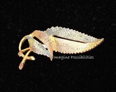 Vintage Golden Leaves Brooch Pin