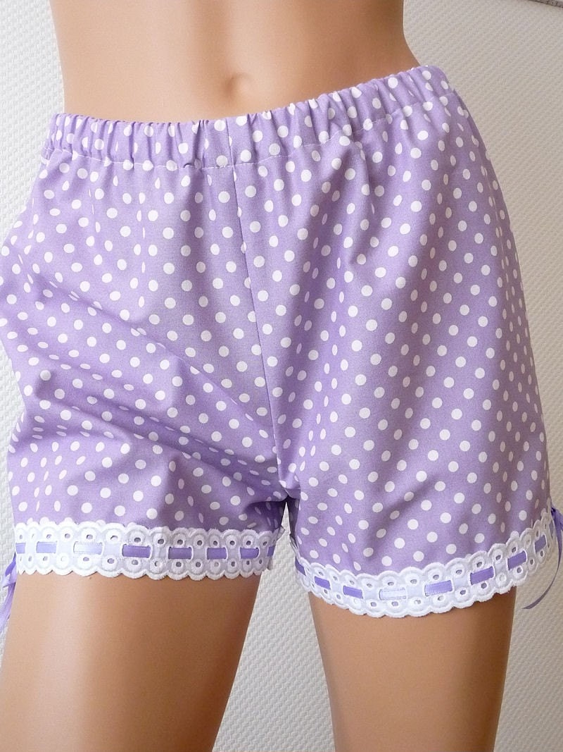 Organic cotton shorts. Polkadot bloomers. Lavender. Size Small. OOAK