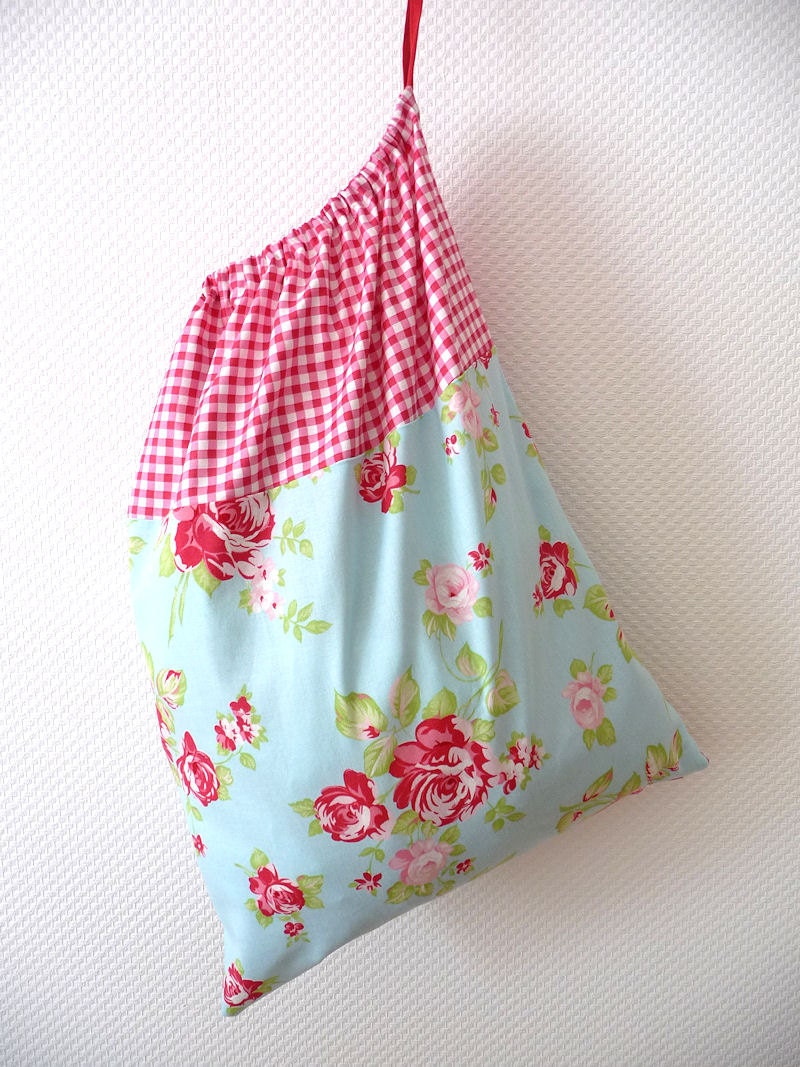 Shabby Chic Laundry Bag. Lingerie Bag. Large. Roses and Gingham. Picnic