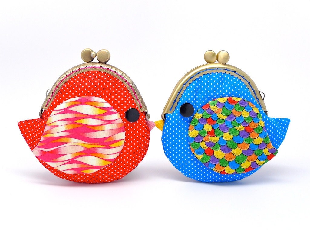 Cute fiery red bird clutch purse