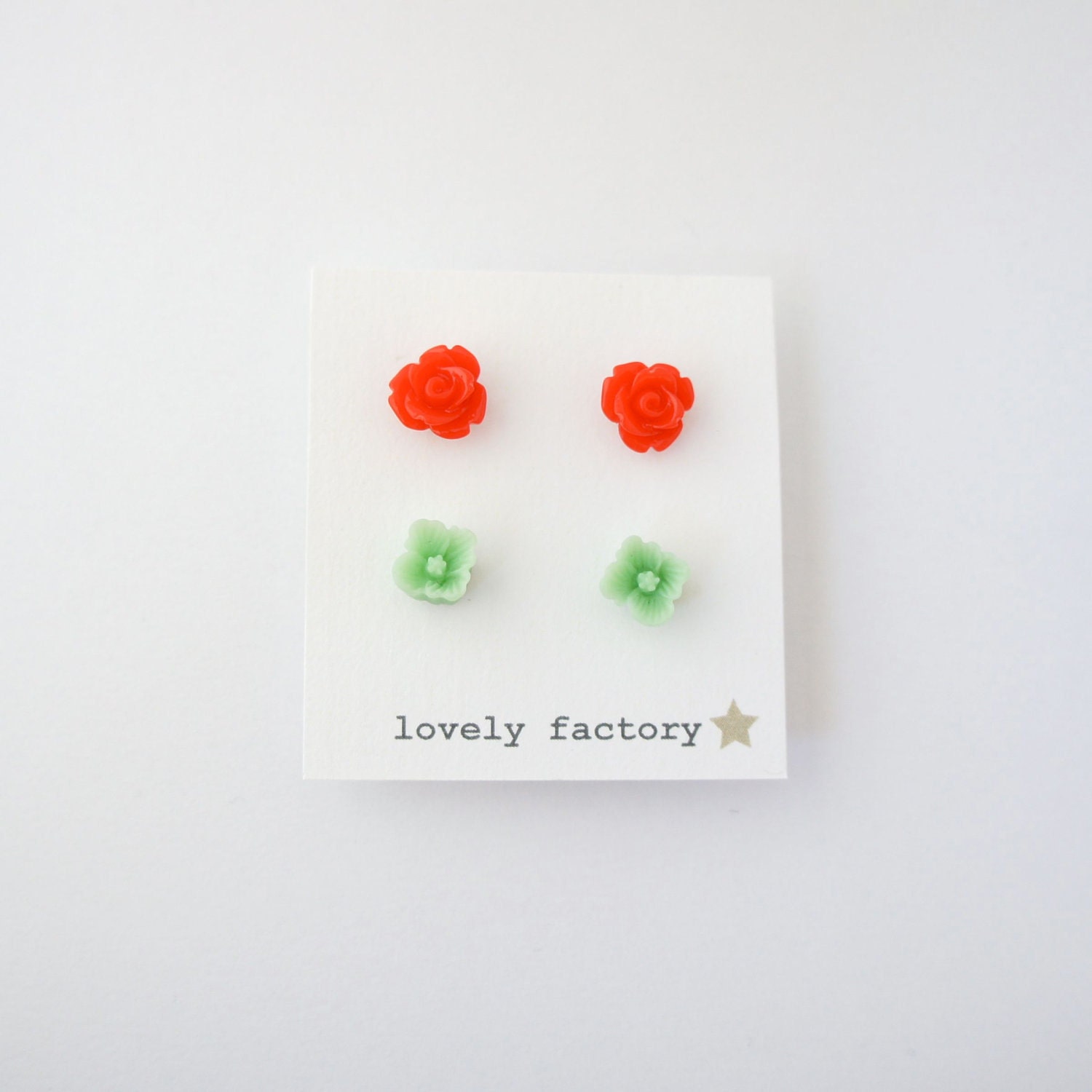 Set of flower earrings (cherry & mint)
