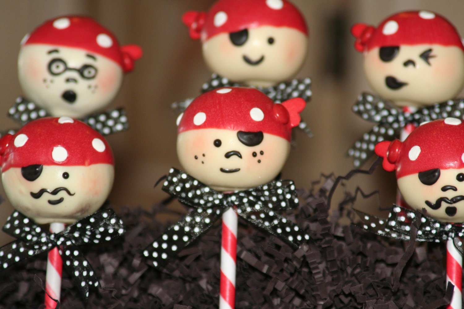 Mom's Killer Cakes & Cookies Pirate Cake Pops Original Facial Designs Arrrrrgggghhhh, Matey.... Oprah.com Featured Seller Il_570xn