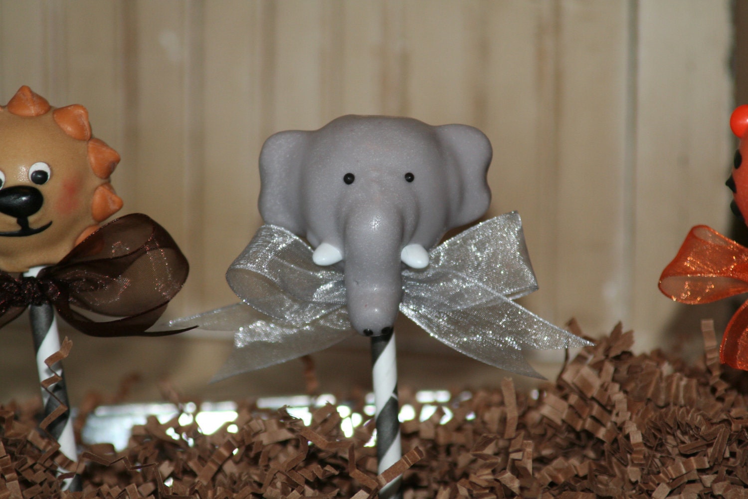 Mom's Killer Cakes & Cookies Original Safari Tiger, Elephant, Lion, Zebra Jungle Zoo Cake Pops