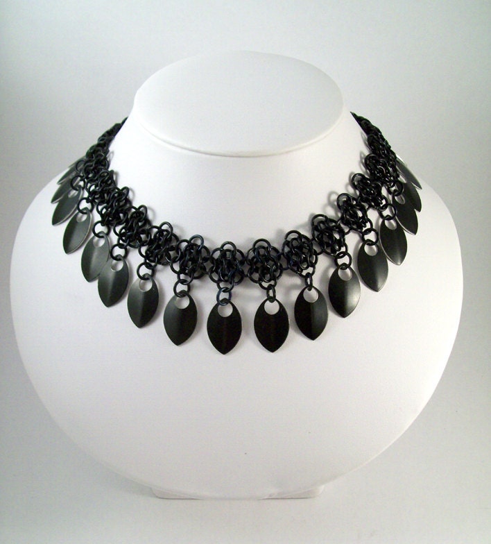Necklace, chainmaille, choker, bellydance, Tribal, elven, larp, warrioress, medieval, gothic, lolita, warrior, woman.
