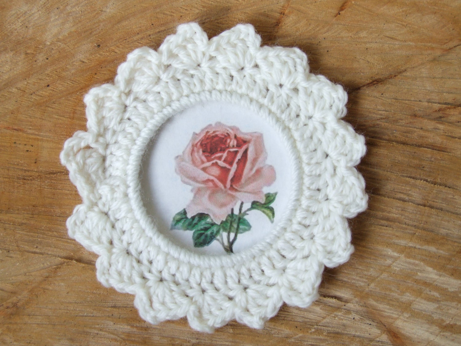 crochet hoop photo frame
