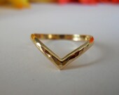 14K Gold Filled Hammered V Ring