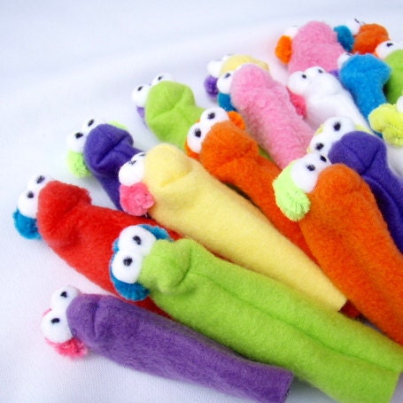 Finger Puppets Set of 4 - FREE US SHIPPING - Fuzzy Children's Toy