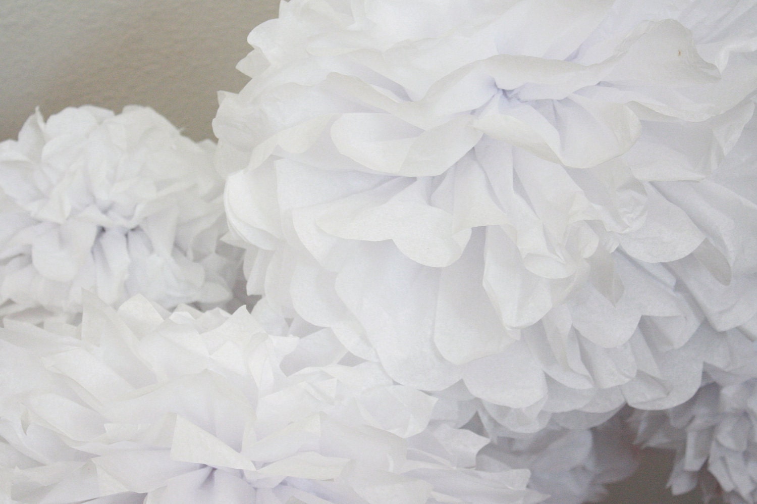 20 Tissue Paper Pom Poms - White Wedding Poms - Baptism or Christening Decoration