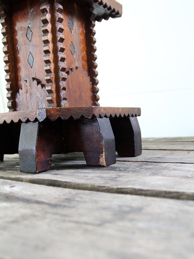 Antique Tramp Art Table // Folk Art End Table