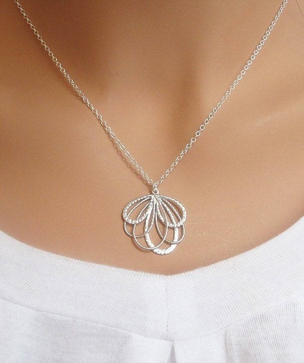 FEATHER necklace in SILVER